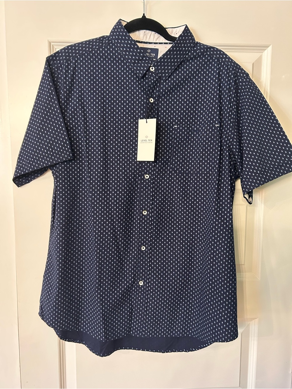 Level Ten Men's Navy Printed Button-Down Shirt